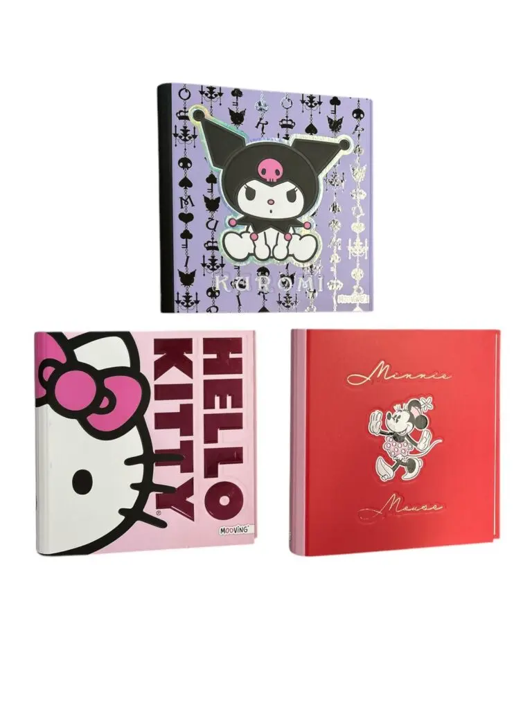 CARPETA ESCOLAR 3A.CARTONE MOOVING LICENCIA BTS2025         